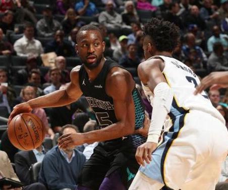 后卫借挡后 后卫借挡后