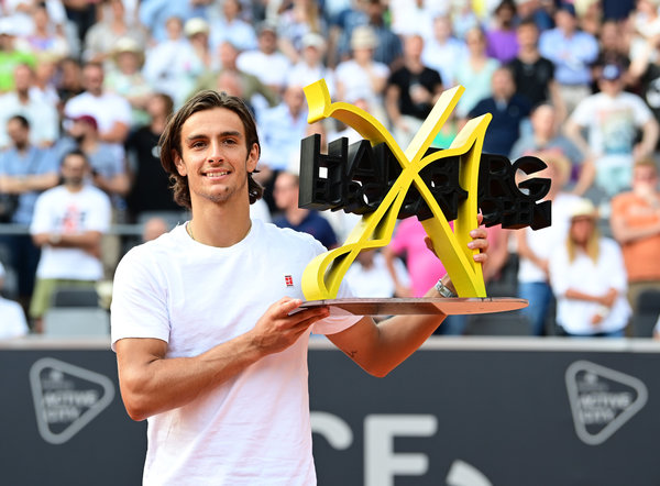 职业边界被 职业边界被